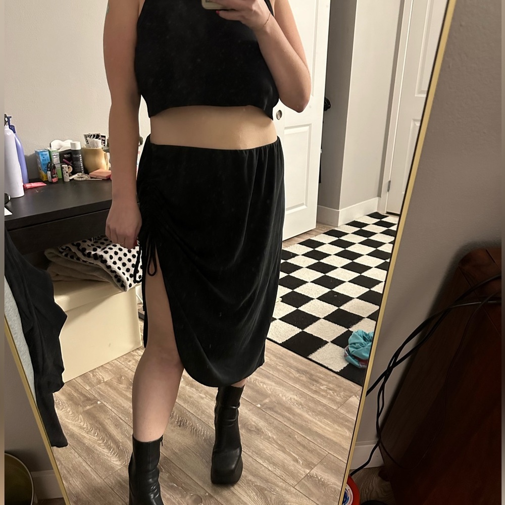 Asymmetrical Black Skirt with cinching